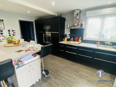 Maison - 93 m² - 4 pièces