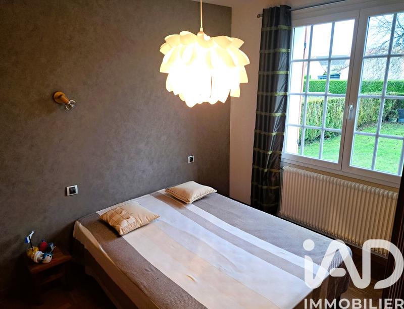 Maison - 122 m² - 5 pièces