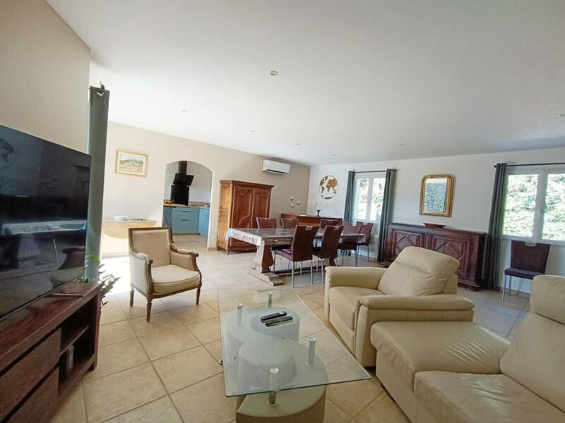 Villa - 125 m² - 6 pièces