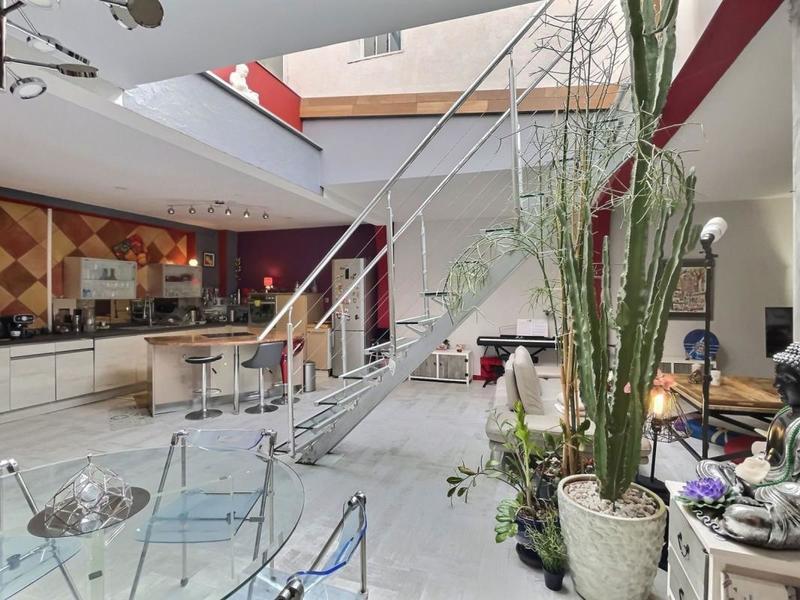 Loft - 113 m² - 3 pièces