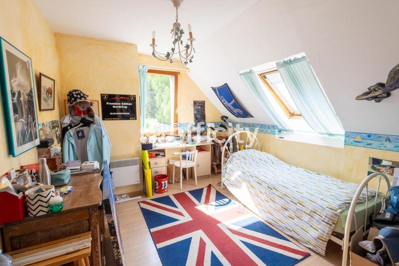 Maison - 170 m² - 7 pièces