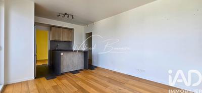 Appartement - 75 m² - 4 pièces