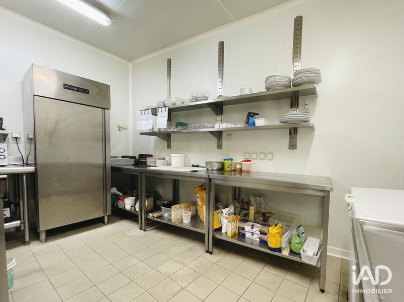 Local commercial - 161 m²