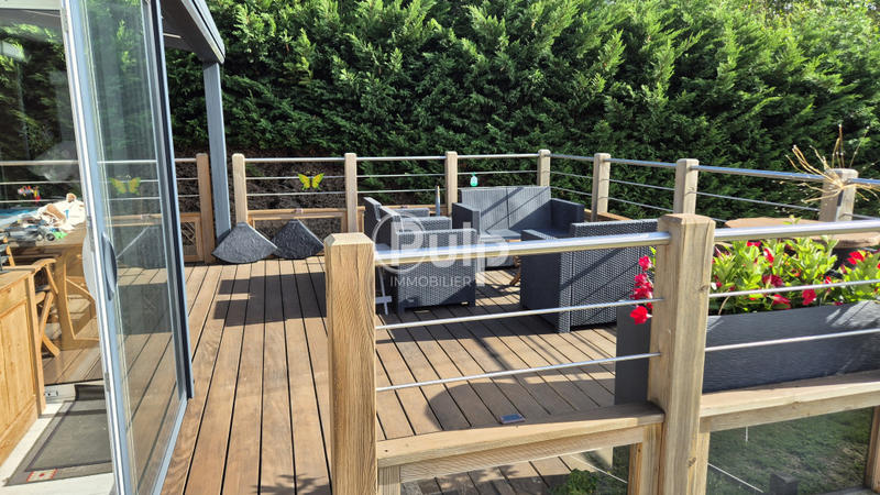 Maison - 128 m² - 7 pièces