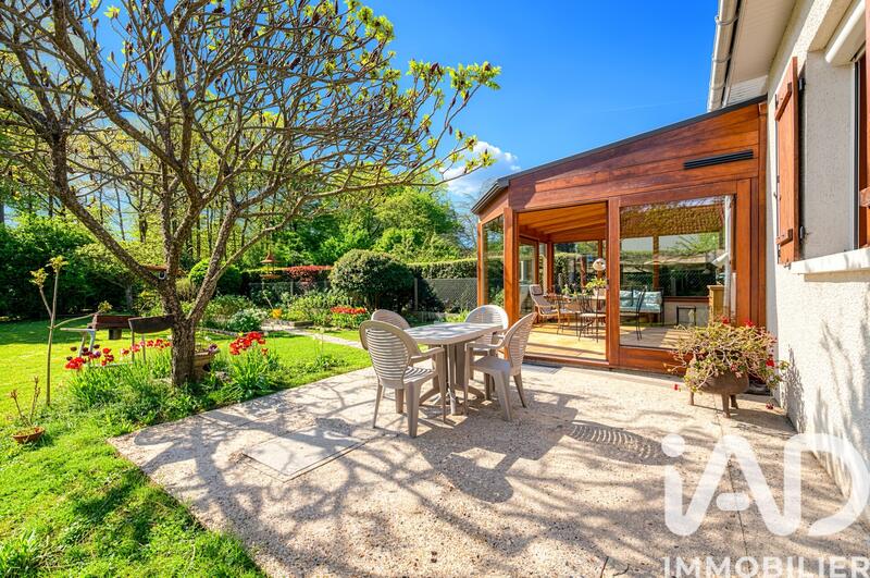 Maison - 122 m² - 7 pièces