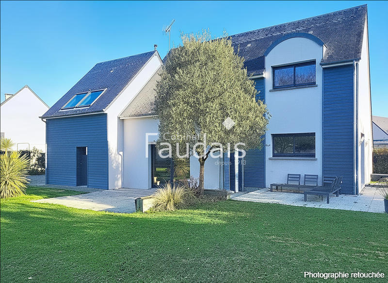 Maison - 144 m² - 6 pièces