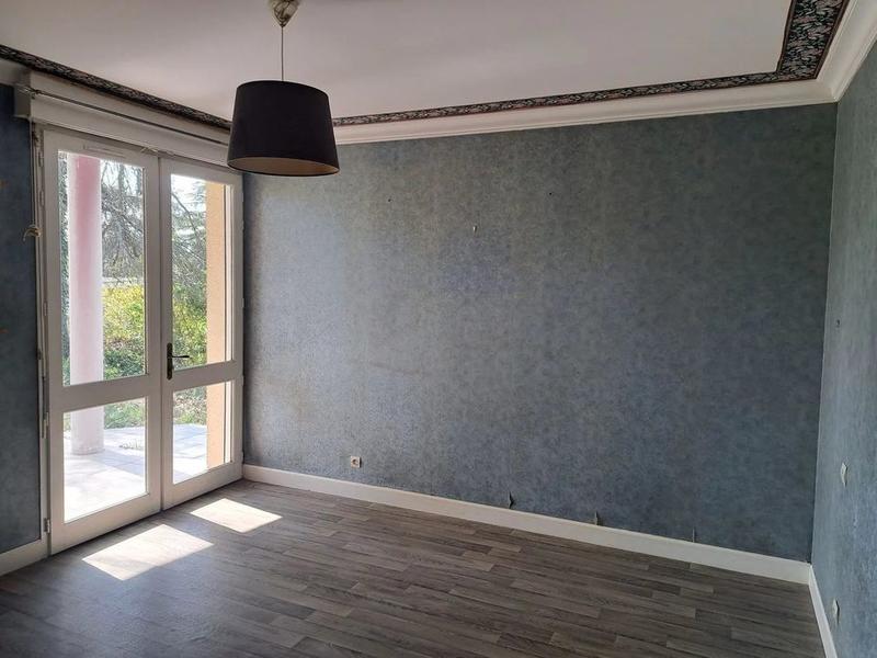 Maison - 200 m² - 8 pièces