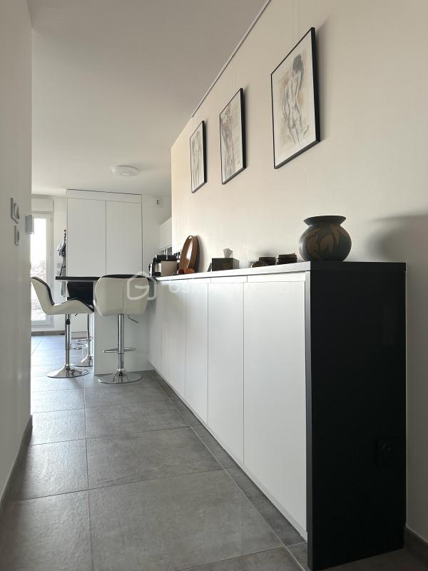 Appartement - 67 m² - 3 pièces