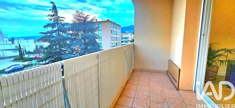 Appartement - 59 m² - 3 pièces