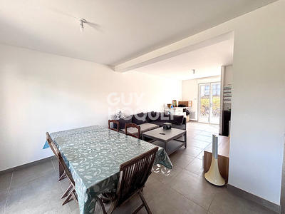 Maison - 141 m² - 7 pièces