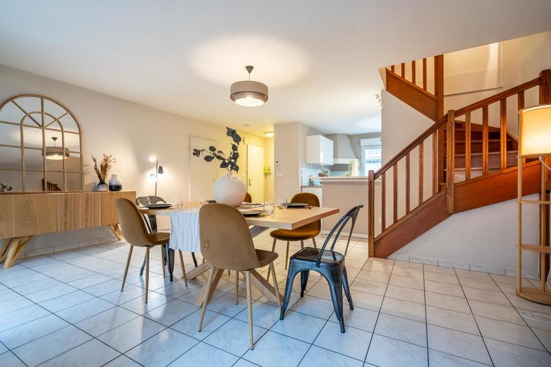 Maison - 120 m² - 5 pièces