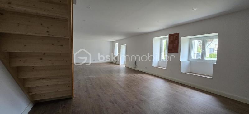 Maison traditionnelle - 142 m² - 5 pièces