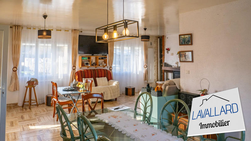 Maison - 190 m² - 7 pièces