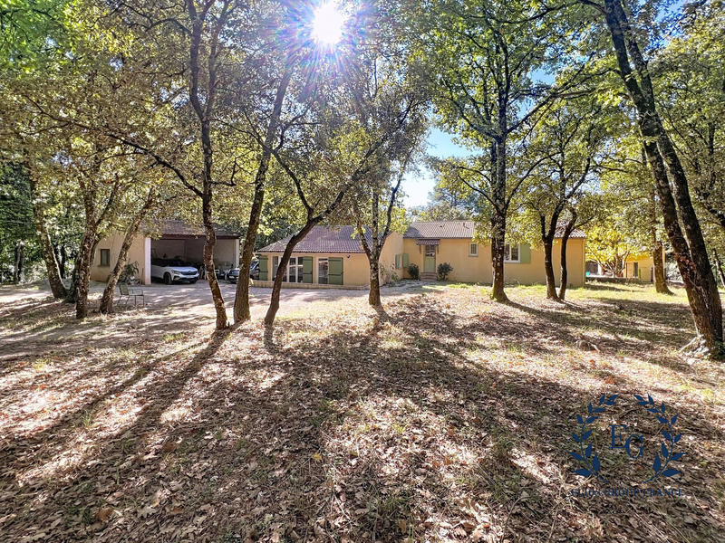 Maison - 136 m² - 6 pièces