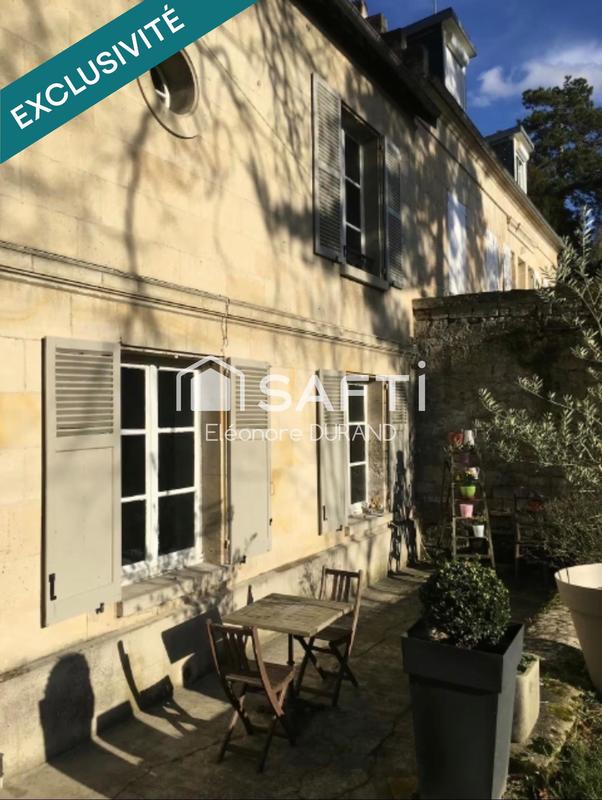 Maison - 215 m² - 8 pièces
