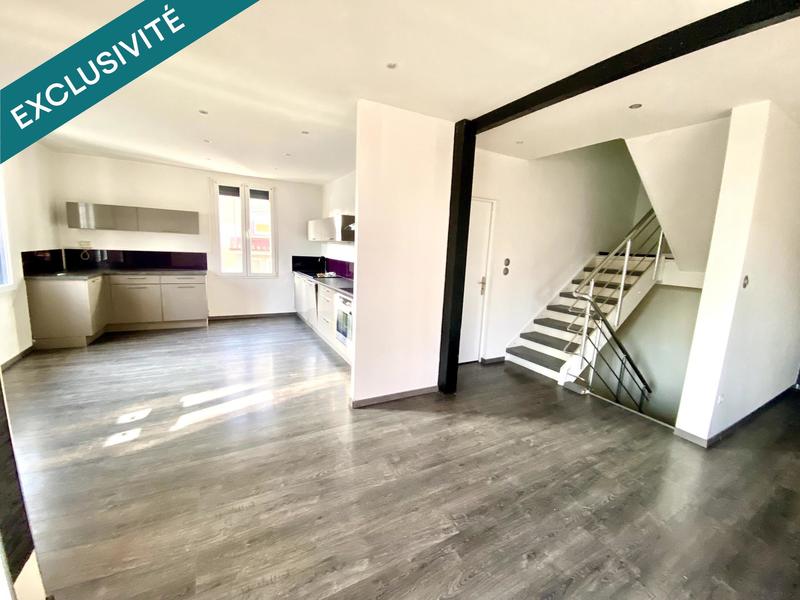 Maison - 96 m² - 5 pièces