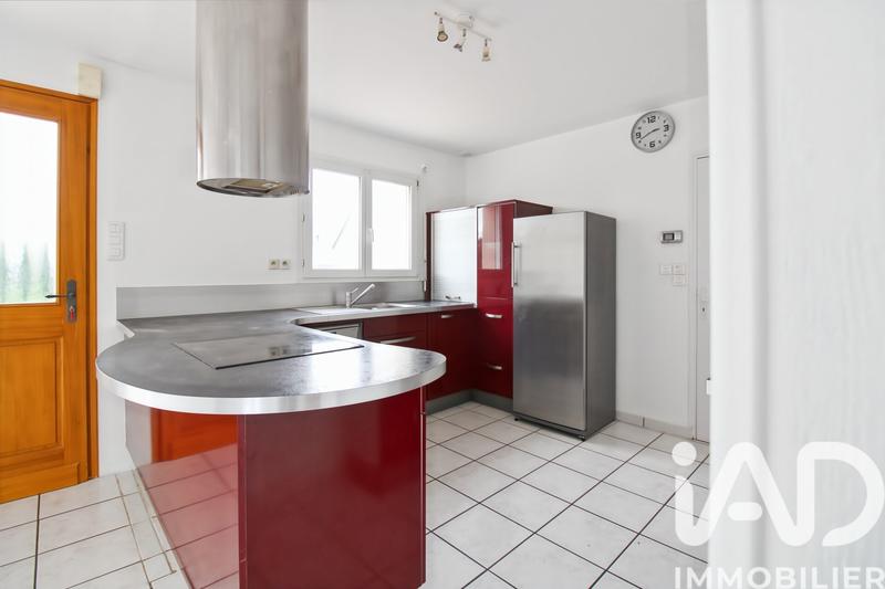 Maison - 93 m² - 5 pièces
