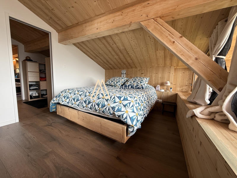 Châlet - 228 m² - 11 pièces