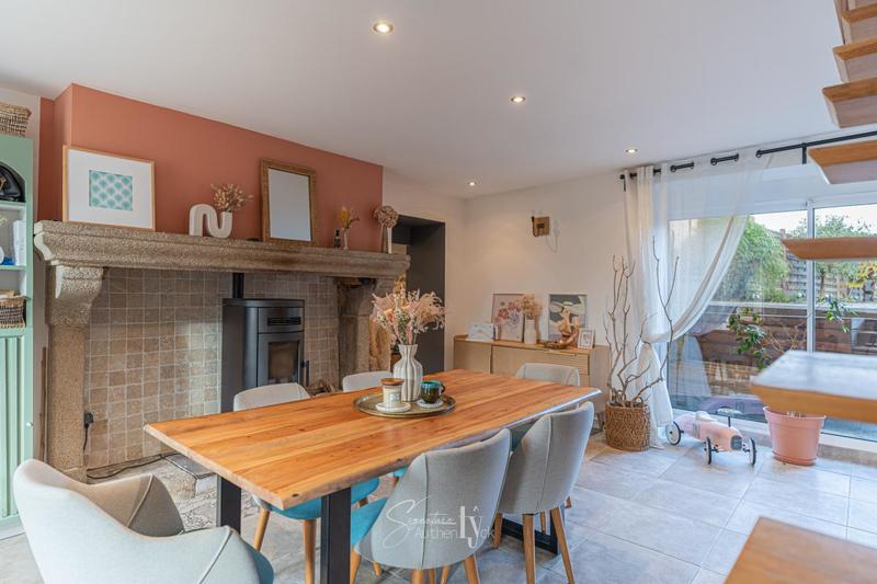 Maison - 160 m² - 6 pièces