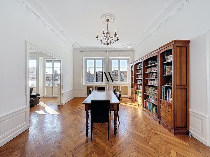 Appartement - 183 m² - 7 pièces