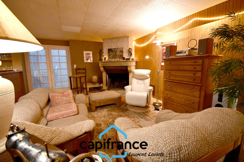 Maison - 297 m² - 6 pièces