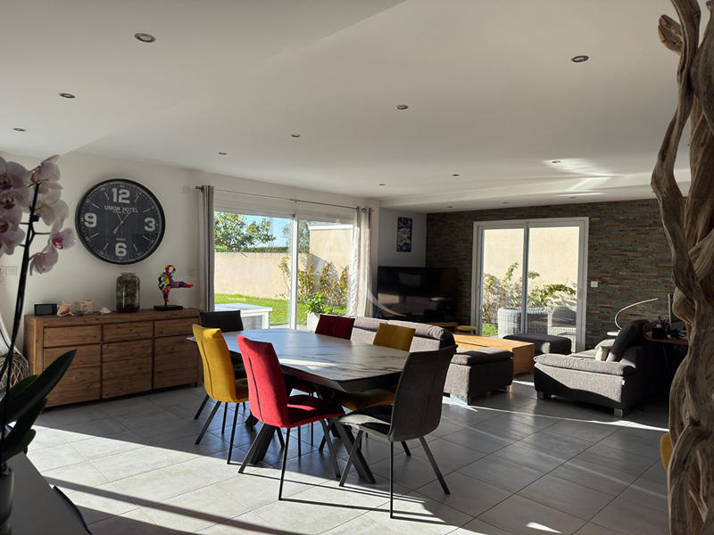 Maison - 188 m² - 7 pièces