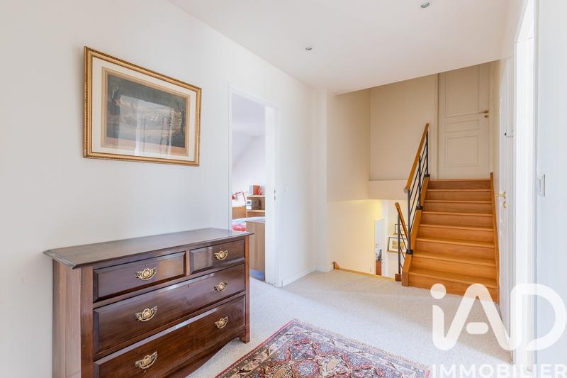 Maison - 175 m² - 7 pièces