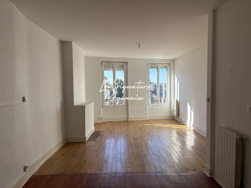 Immeuble - 341 m² - 15 pièces