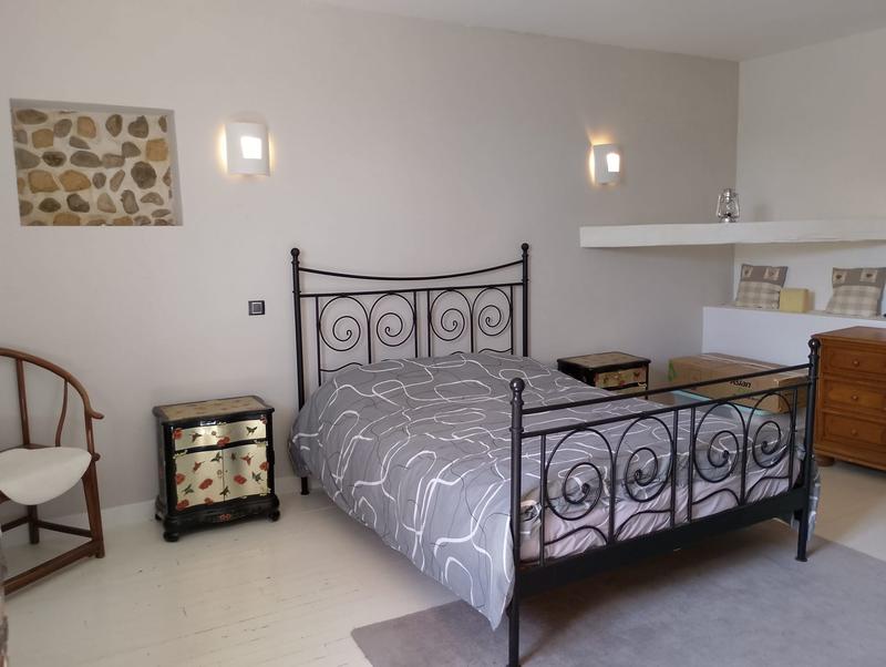 Maison - 230 m² - 10 pièces