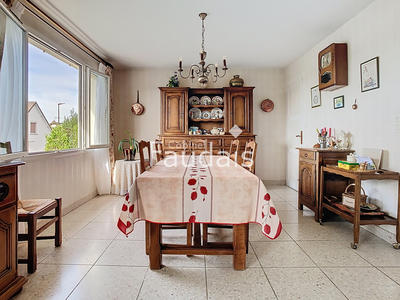 Maison - 64 m² - 3 pièces