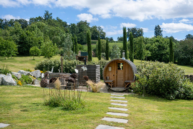 Maison - 394 m² - 13 pièces