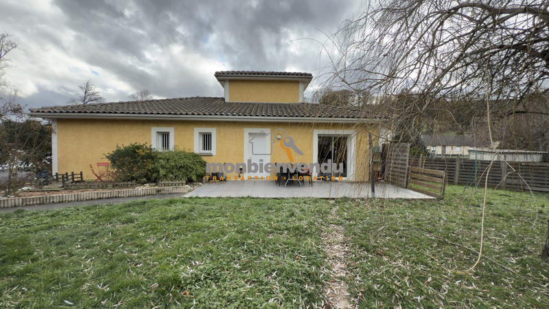 Maison - 142 m² - 5 pièces