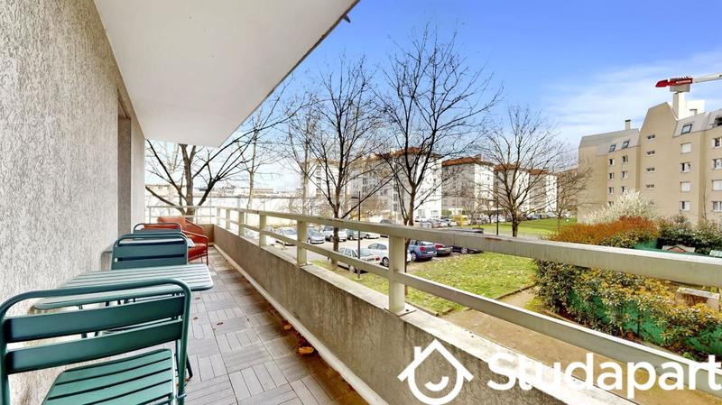 Chambre - 10 m² - 1 pièce