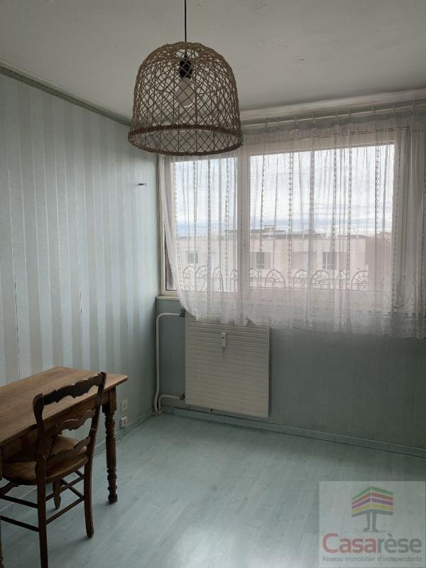 Appartement - 119 m² - 6 pièces