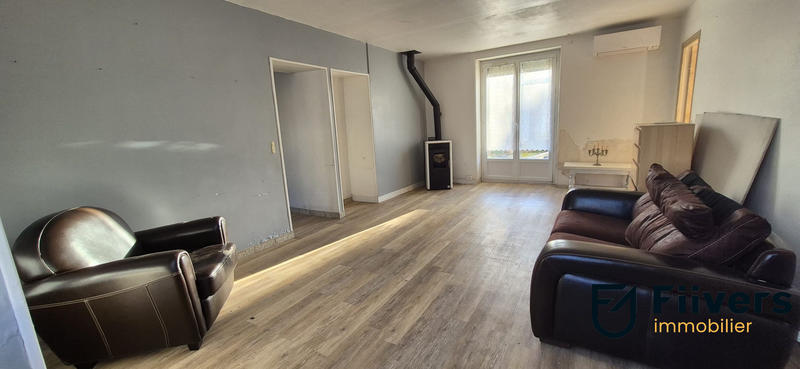 Maison - 180 m² - 7 pièces