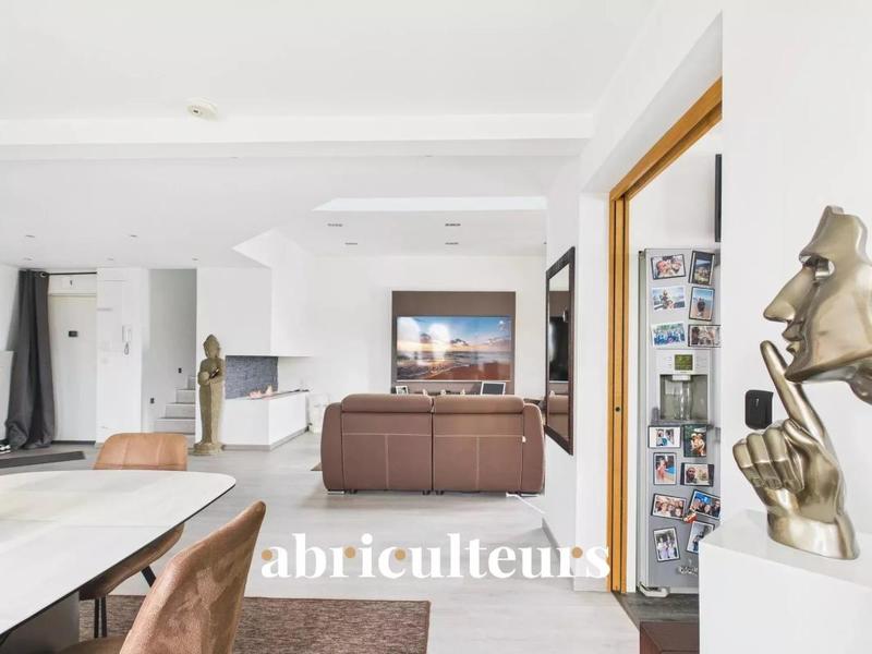 Duplex - 162 m² - 6 pièces