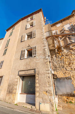 Maison de village - 106 m² - 6 pièces