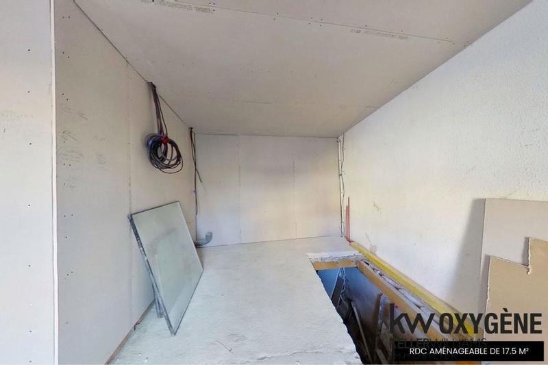 Bureau - 120 m² - 4 pièces