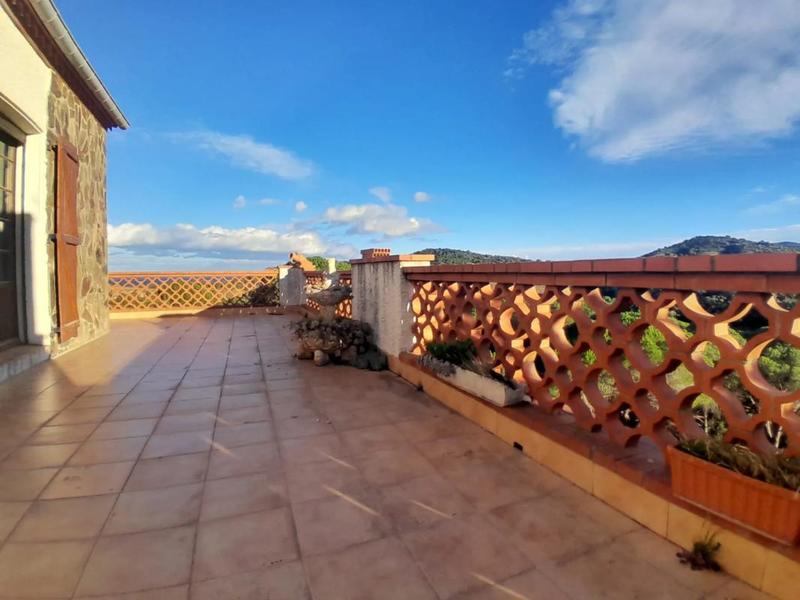 Maison - 264 m² - 8 pièces