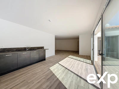 Maison - 144 m² - 6 pièces