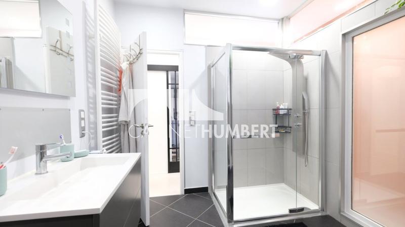 Appartement - 172 m² - 6 pièces