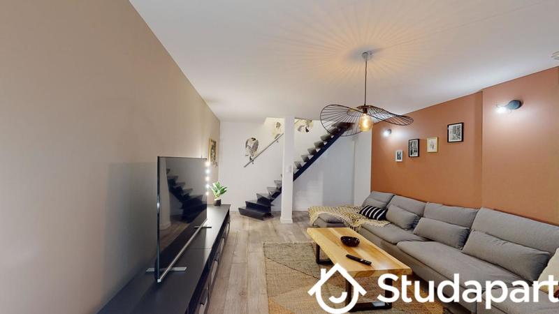 Chambre - 9 m² - 1 pièce