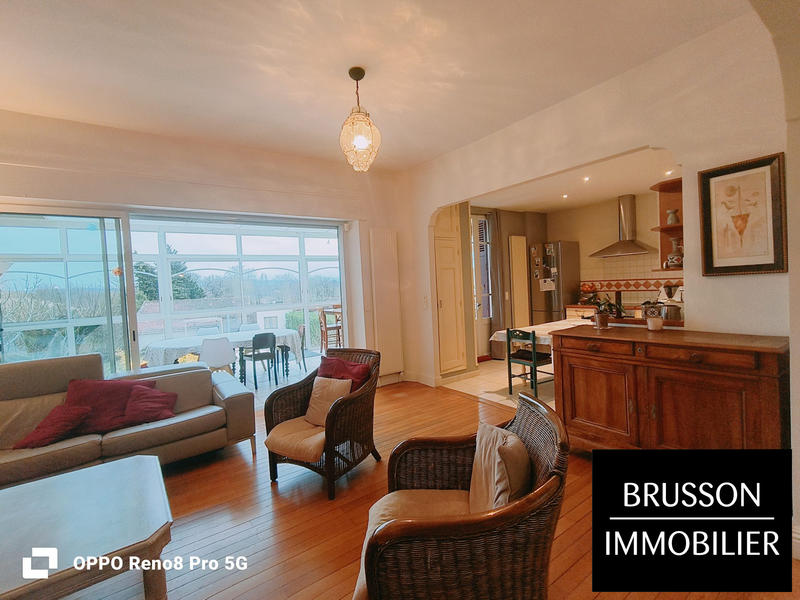 Villa - 192 m² - 5 pièces