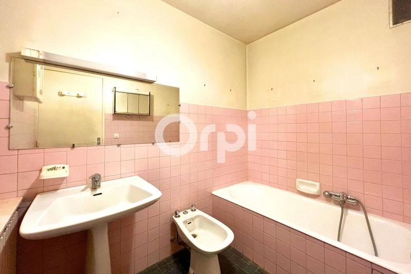 Appartement - 83 m² - 3 pièces