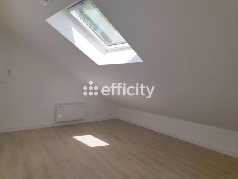 Maison - 280 m² - 10 pièces