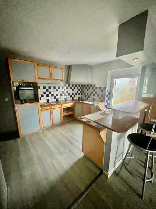 Appartement - 100 m² - 4 pièces