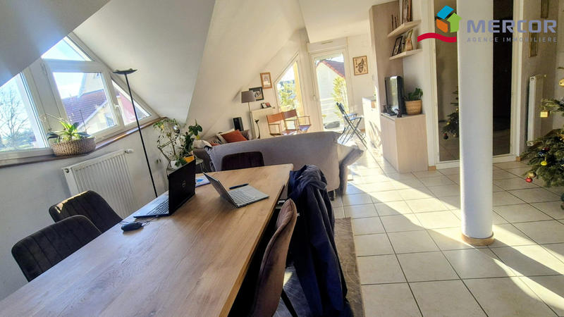 Appartement - 94 m² - 4 pièces