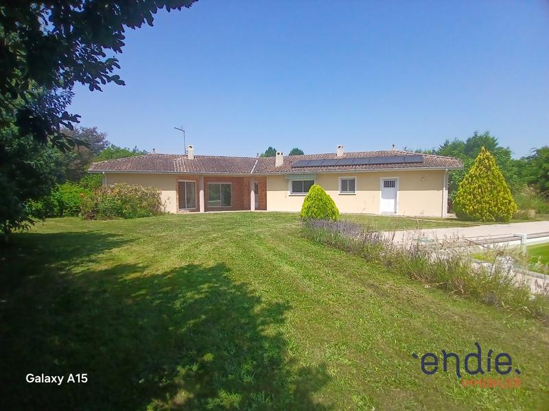 Maison - 163 m² - 7 pièces