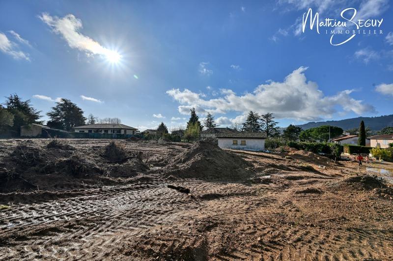 Terrain constructible - 415 m²