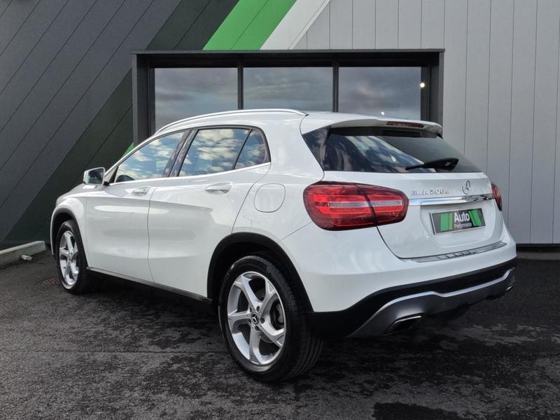 Mercedes Gla 200 d 7-G Dct Sensation